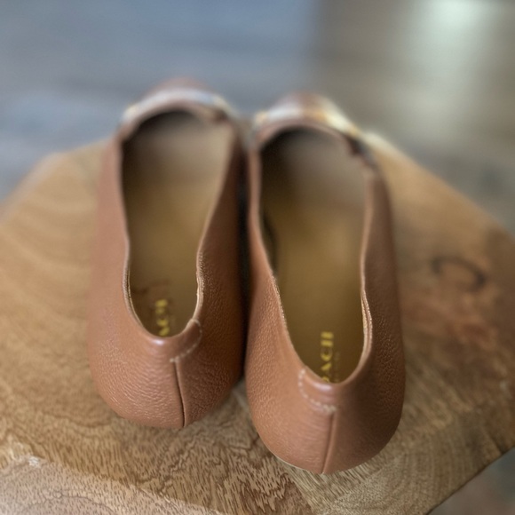 Coach Leather loafers Size 12
Great condition - Picture 5 of 10